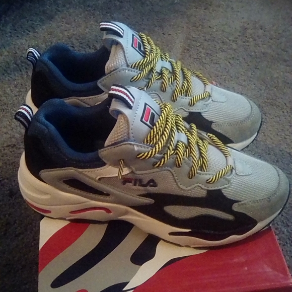 FILA KIDS RAY TRACER SHOES SIZE 5.5 GRAY - Picture 5 of 11